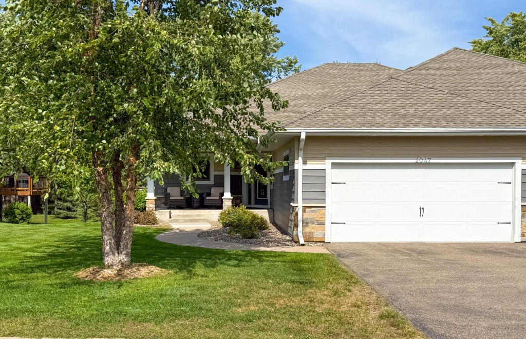 Photo of 2047 Goodview Avenue N, Oakdale, MN 55128 (MLS # 7118674)