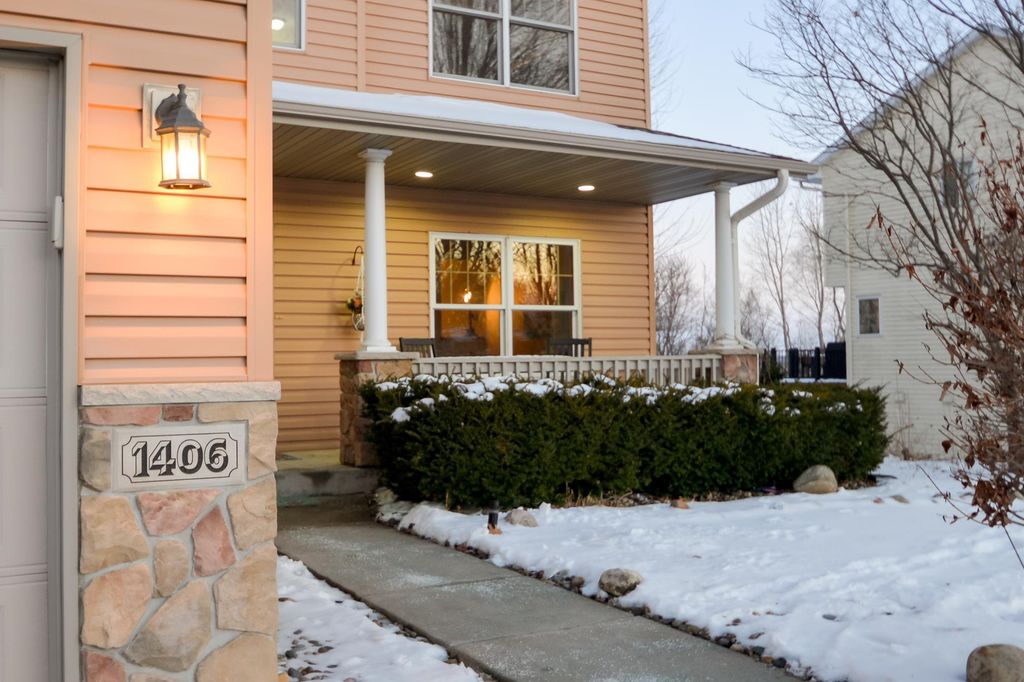 Photo of 1406 Landsdown Road, Buffalo, MN 55313 (MLS # 7023458)