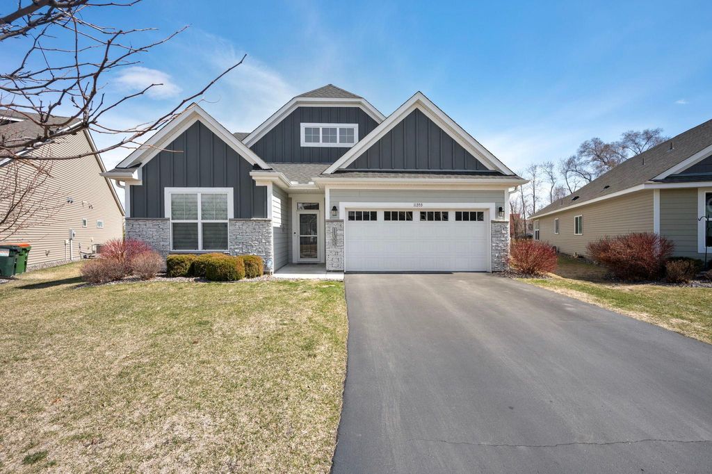 Photo of 11353 Johnson Street NE, Blaine, MN 55434 (MLS # 7053674)