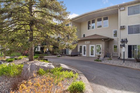 10301 Cedar Lake Road 202 Minnetonka MN 55305