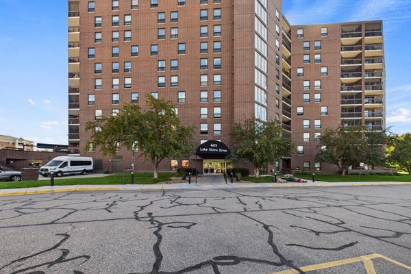 6615 LAKE SHORE DR S APT 607, MINNEAPOLIS, MN 55423 - Image 8fdb1e8e8f3b978da24e91866612d2fd/1281418122