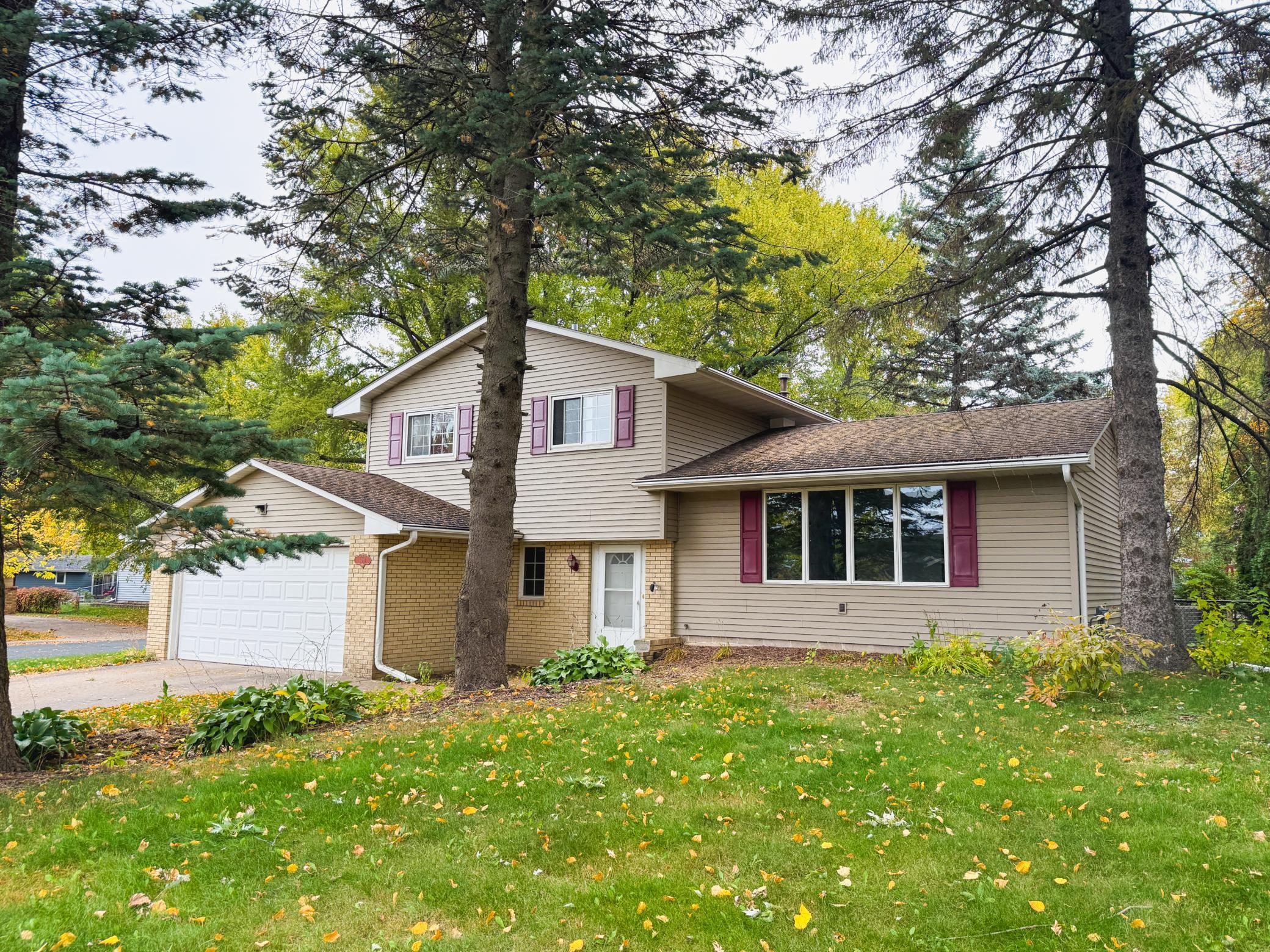 1081 Cedarwood Drive