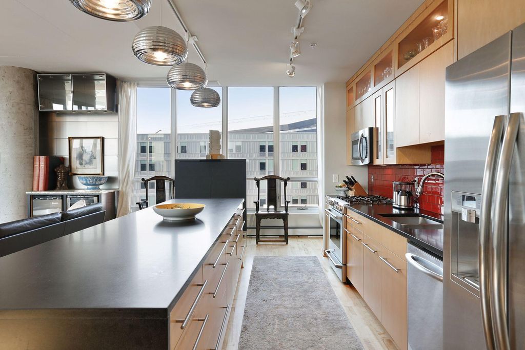 Photo of 901 S 2nd Street #401, Minneapolis, MN 55415 (MLS # 7039019)