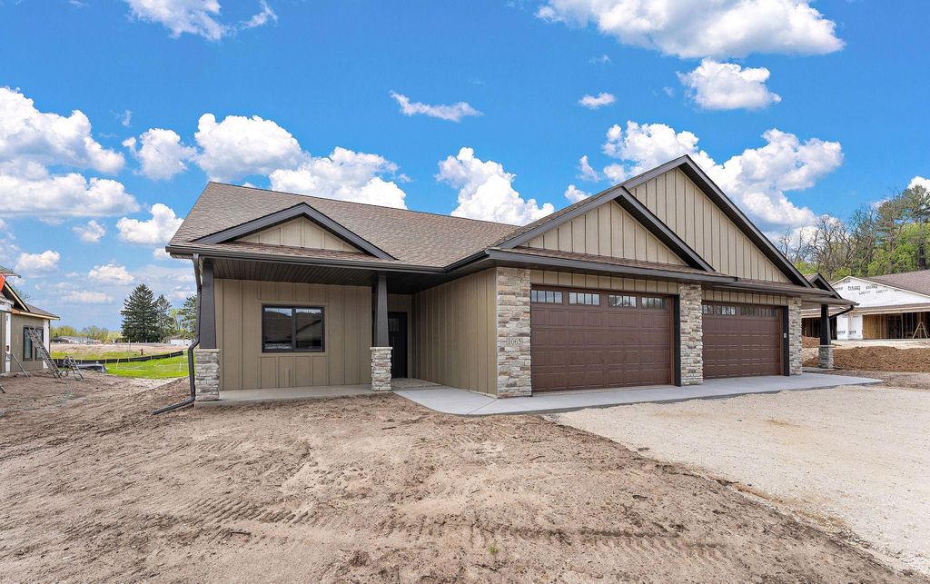 Photo of 1077 Legend Lane, River Falls, WI 54022 (MLS # 7072924)