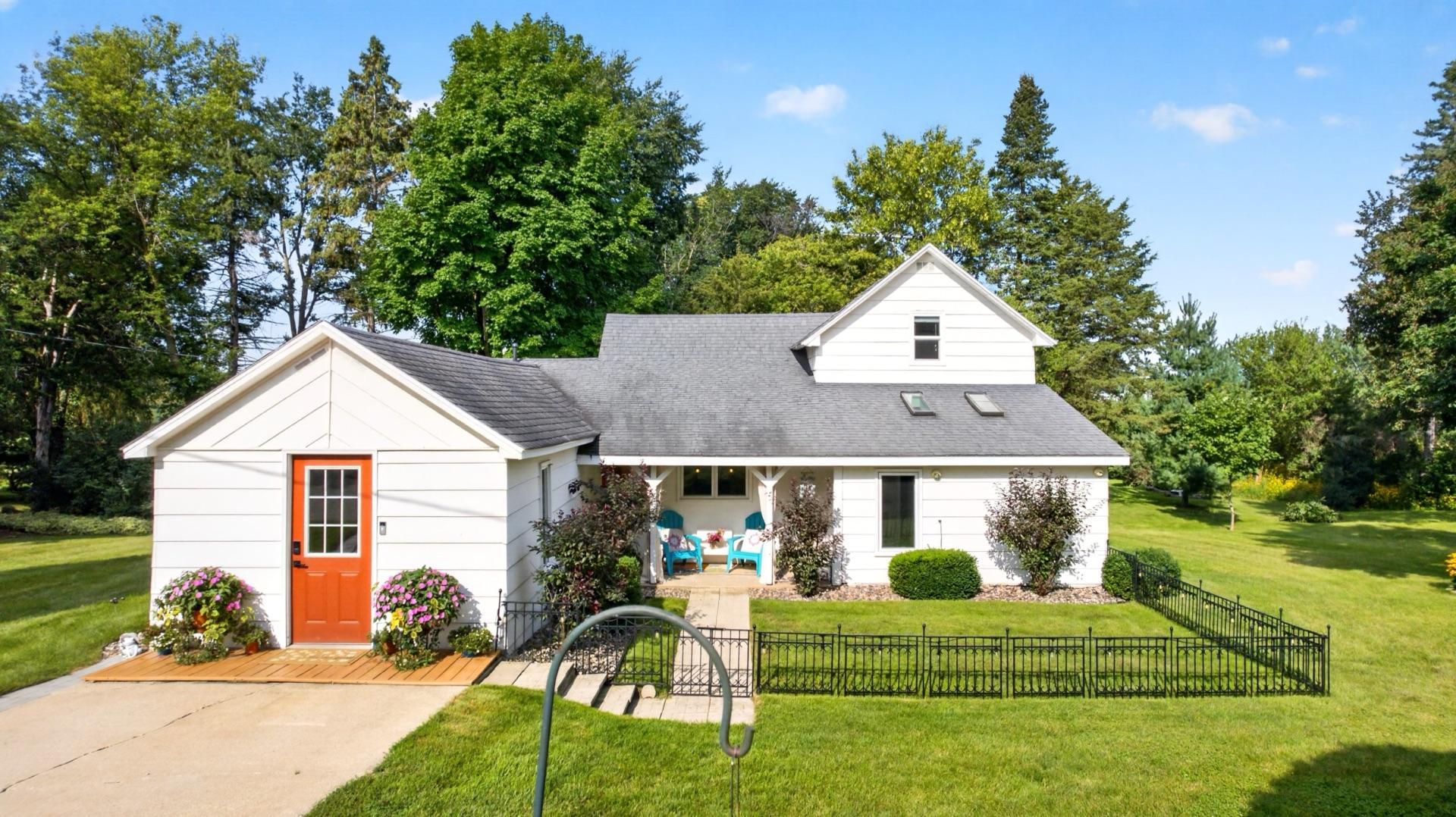 10418 County Road 26 SW