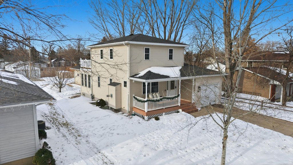 Photo of 709 5th Street SE, Barnesville, MN 56514 (MLS # 7005838)