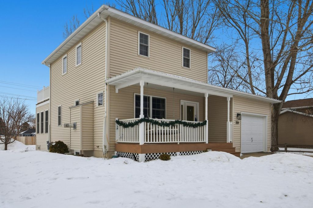 Photo of 709 5th Street SE, Barnesville, MN 56514 (MLS # 7005838)