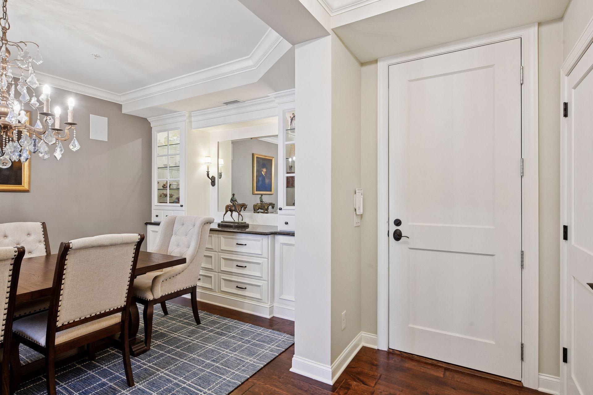 415 Indian Mound Street 103