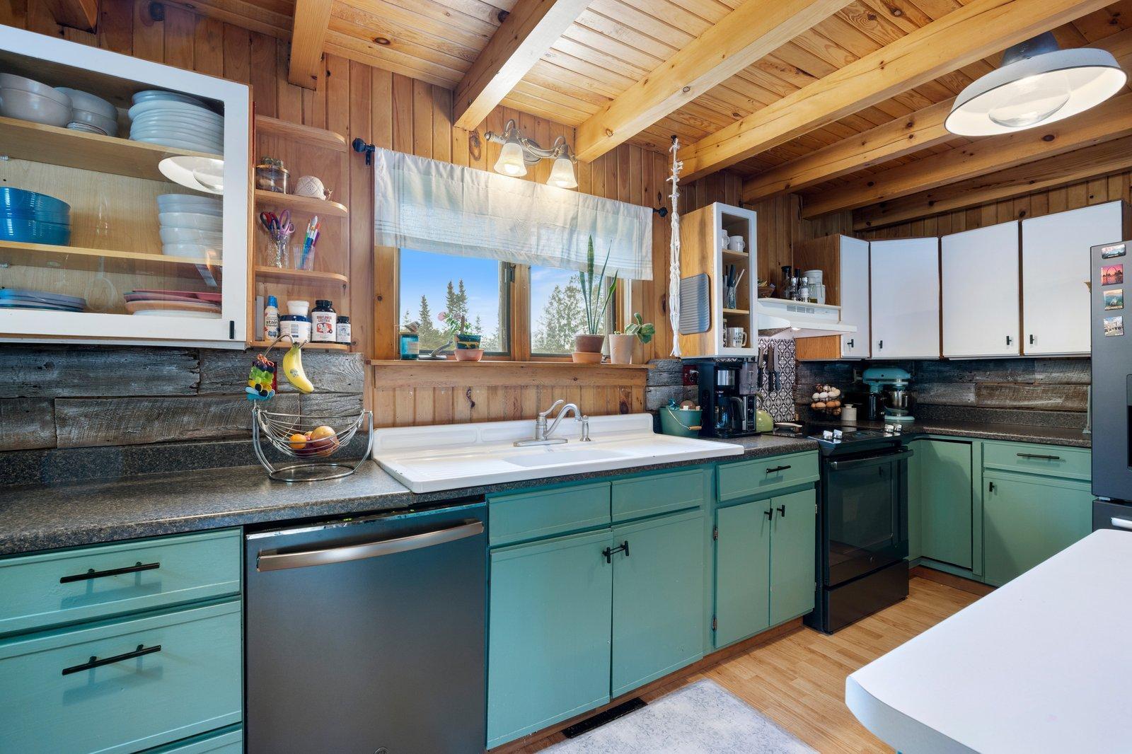 989 Trout Lake Road