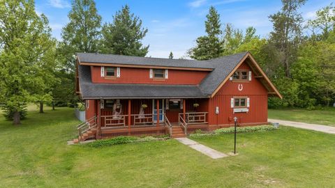 989 Trout Lake Road Coleraine MN 55709