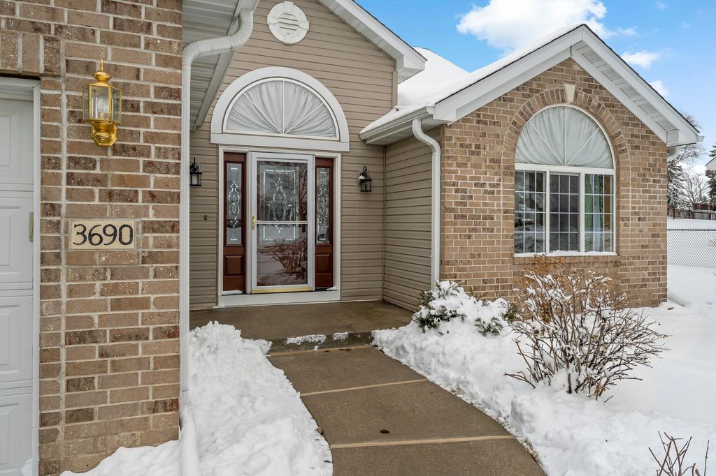 Photo of 3690 Commonwealth Road, Woodbury, MN 55125 (MLS # 7051236)