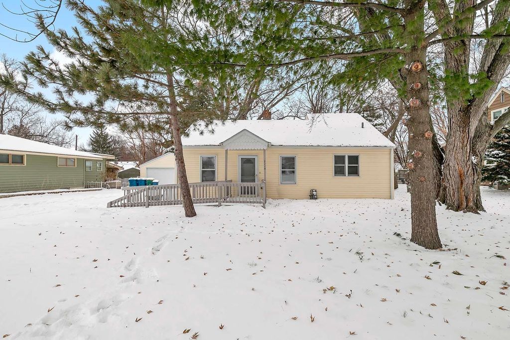 Photo of 7114 4th Avenue S, Richfield, MN 55423 (MLS # 6826378)
