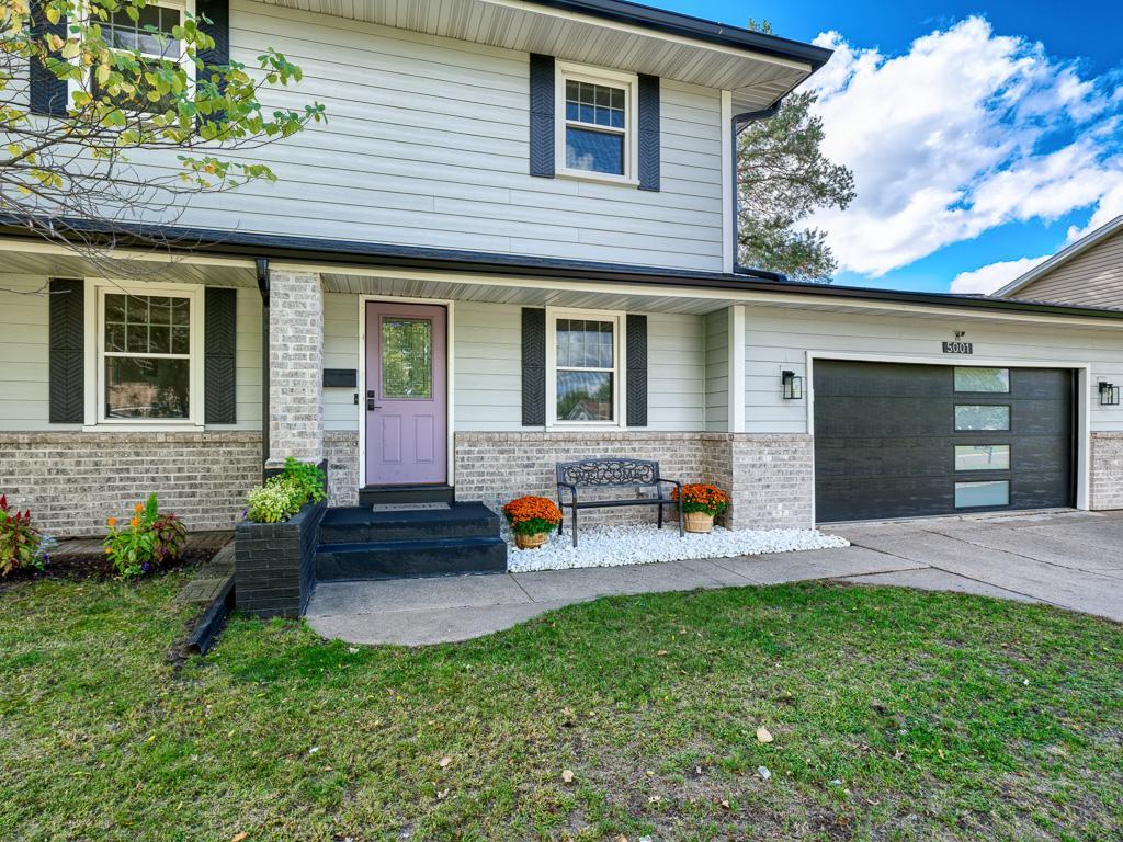 Photo of 5001 76th Avenue N, Brooklyn Park, MN 55443 (MLS # 7150107)