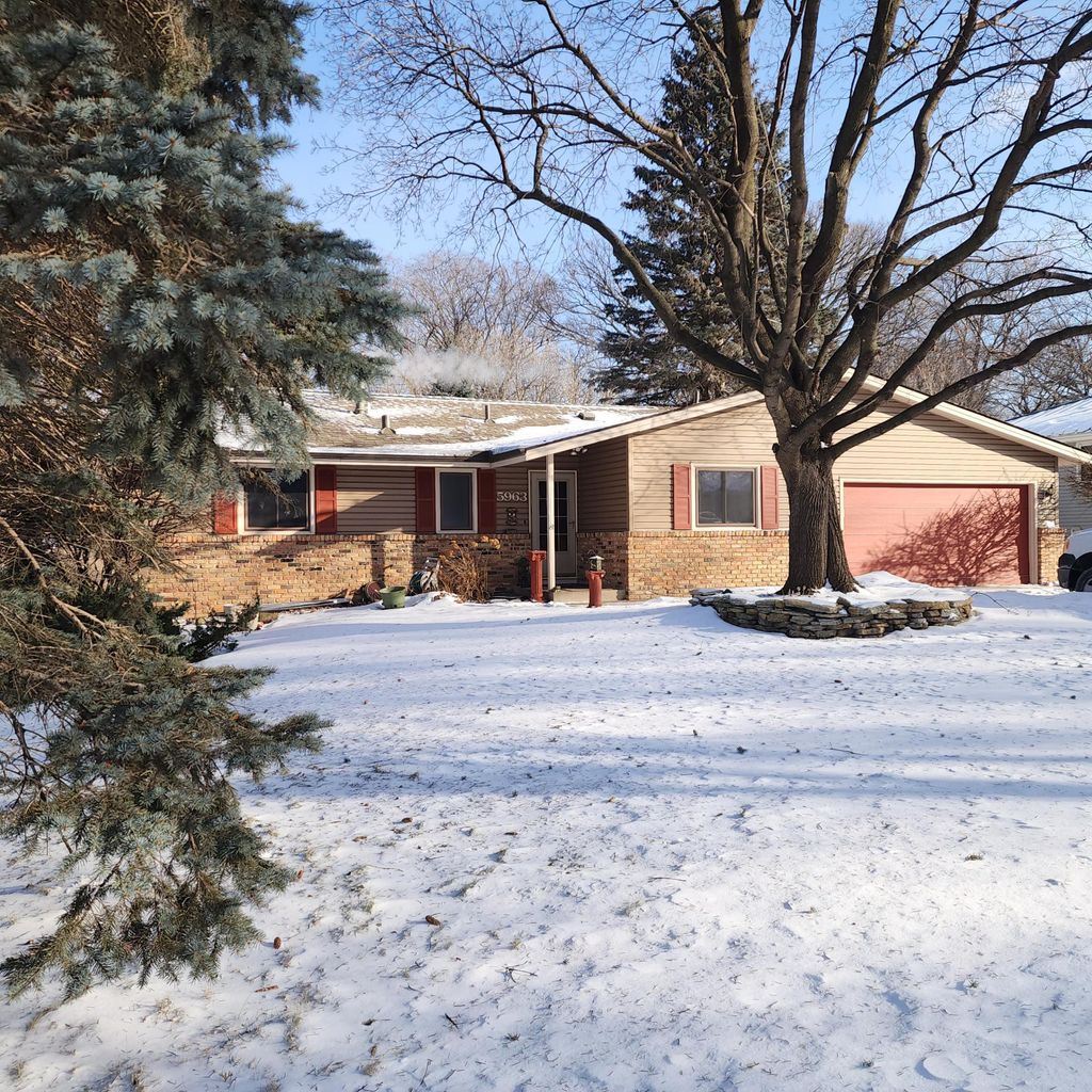 Photo of 5963 Oakwood Manor NE, Fridley, MN 55432 (MLS # 7015028)