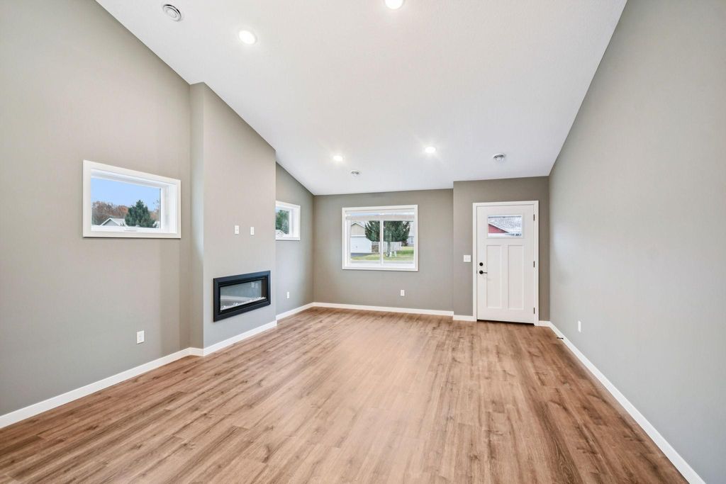 Photo of 911 Gable Street, Taylors Falls, MN 55084 (MLS # 6818691)