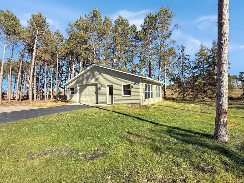Photo of 2808 Arrowwood Circle NW, Bemidji, MN 56601 (MLS # 7044181)