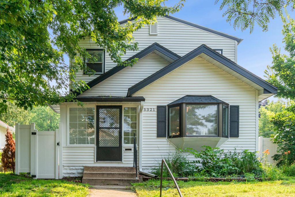 Photo of 5321 40th Avenue S, Minneapolis, MN 55417 (MLS # 7002674)