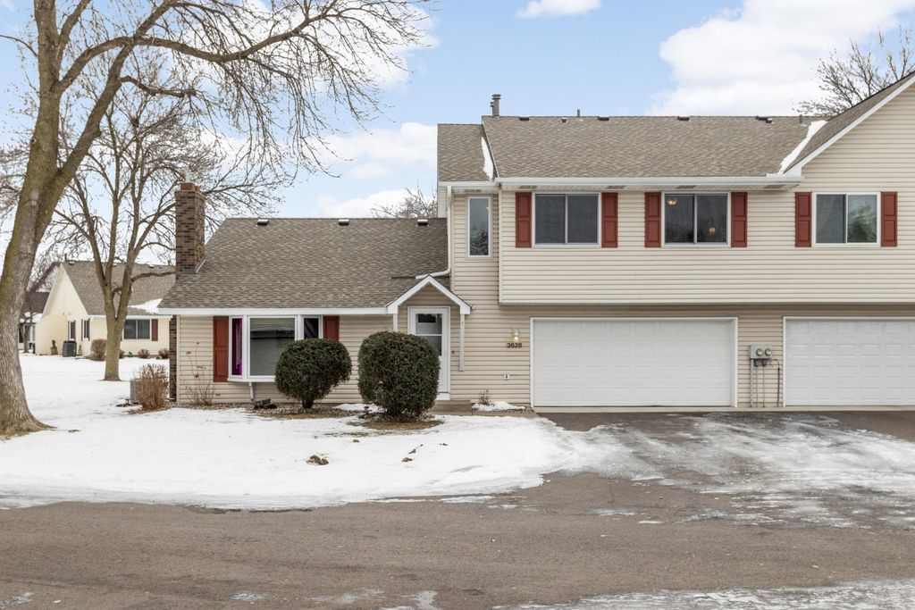 Photo of 3628 Gershwin Lane N, Oakdale, MN 55128 (MLS # 7008642)