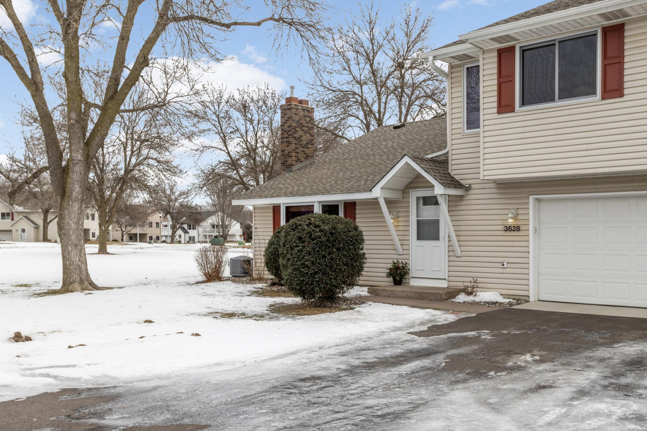 3628 Gershwin Lane N