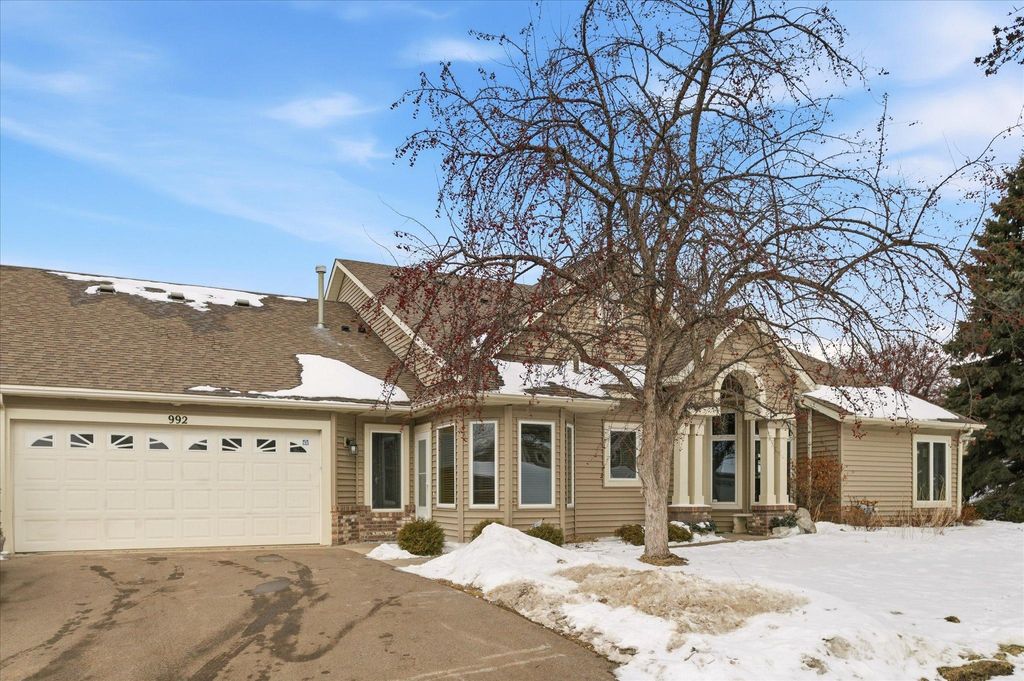 Photo of 992 Stratford Court, Burnsville, MN 55337 (MLS # 7016709)