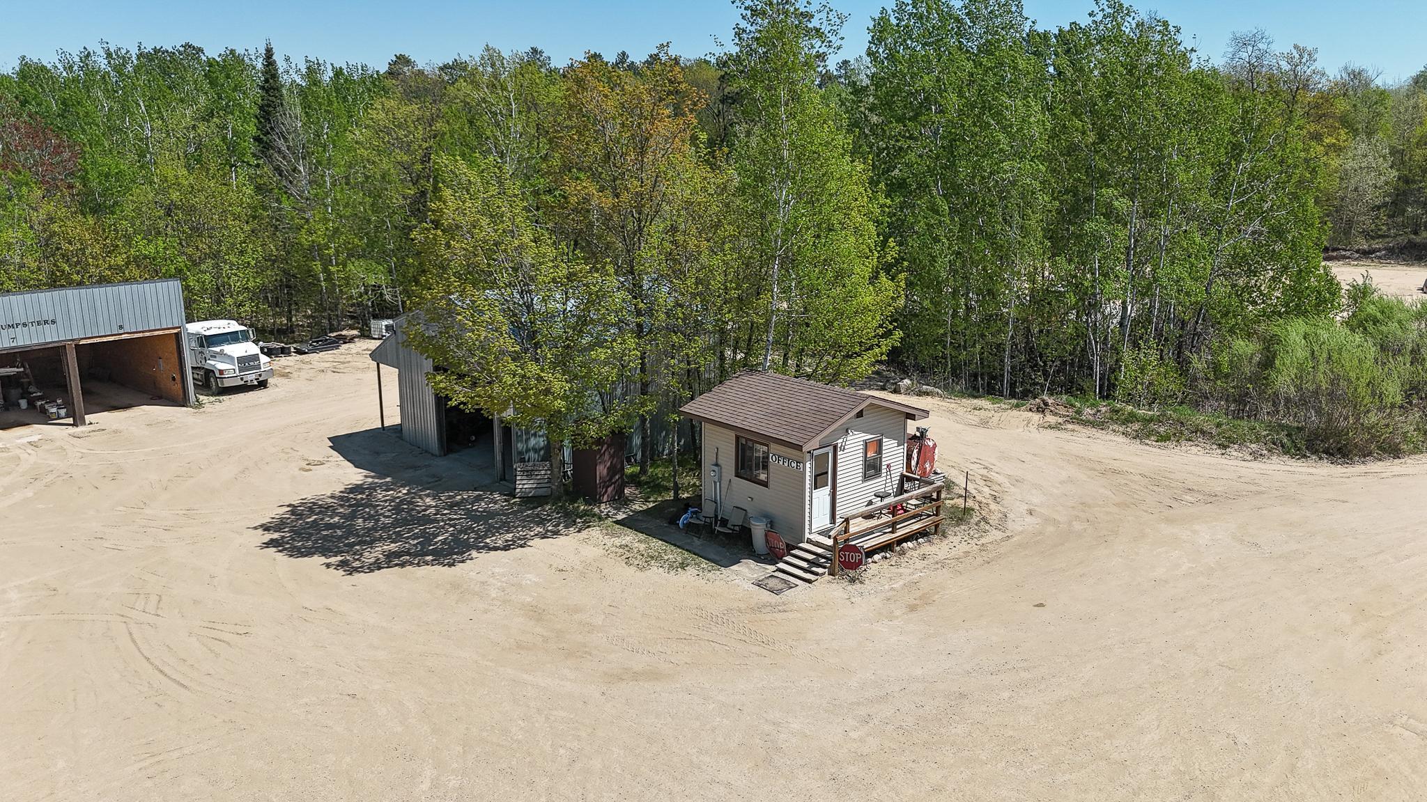 3246 County 7 NE