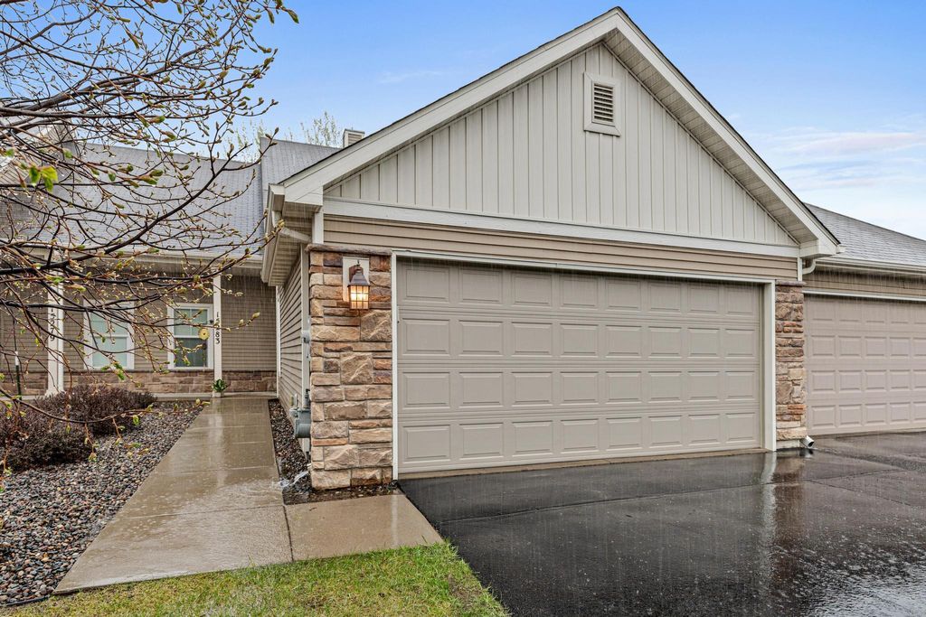 Photo of 15283 Stonewood Court, Burnsville, MN 55306 (MLS # 7062531)
