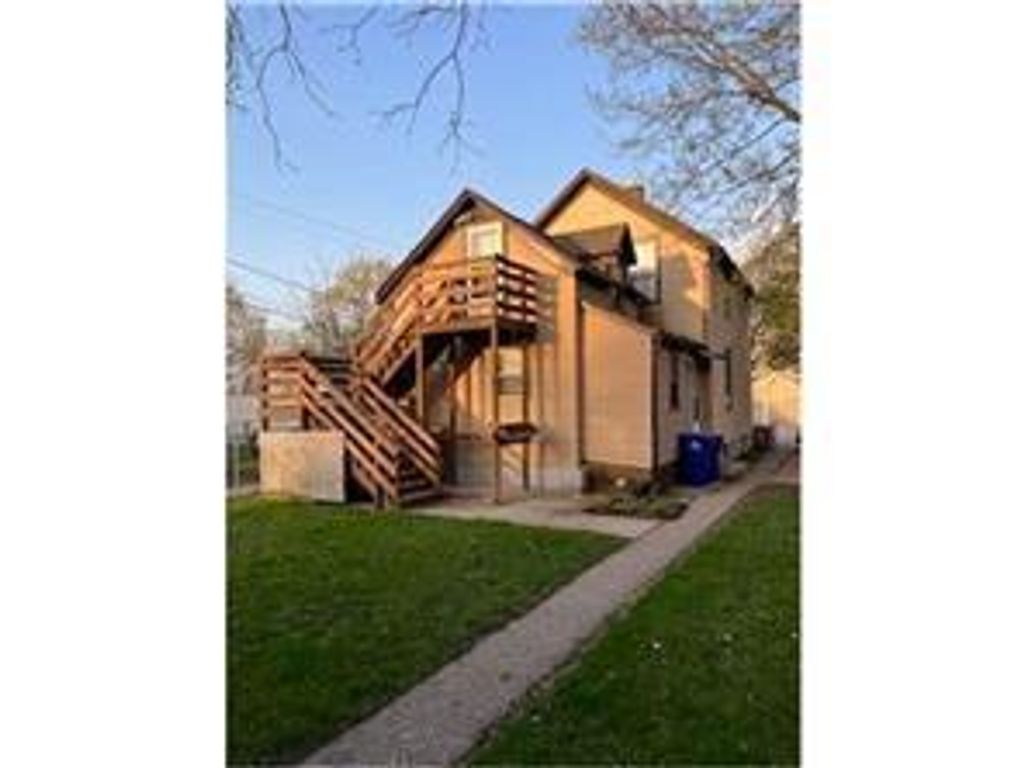 Photo of 587 Bay Street, Saint Paul, MN 55102 (MLS # 7036430)