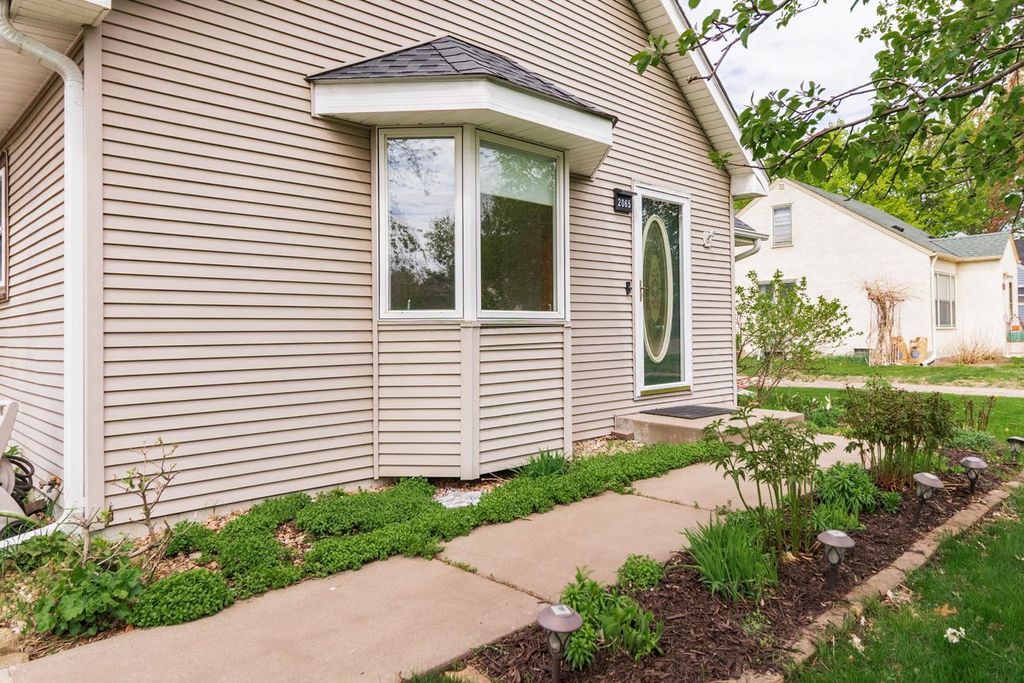 Photo of 2065 William Street, Roseville, MN 55113 (MLS # 7067917)