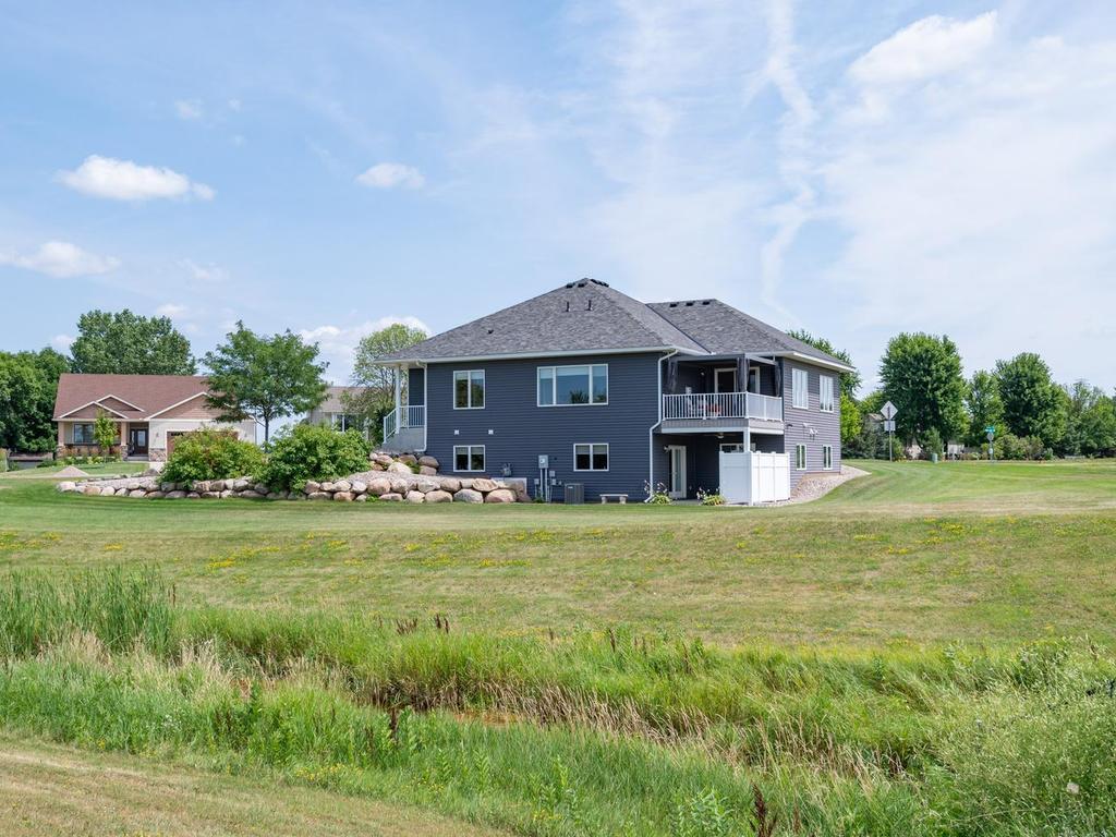 1290 Parkview Court
