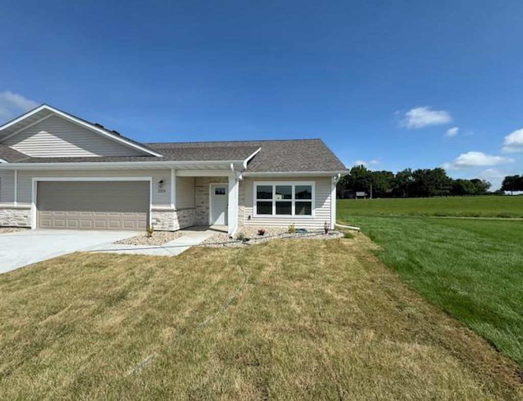 Photo of 2224 Red Bird Lane, Fairmont, MN 56031 (MLS # 6601619)