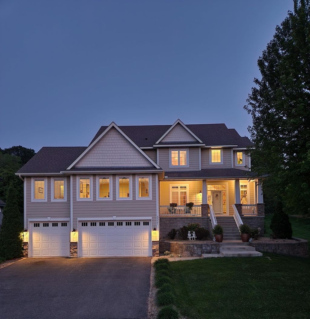 Photo of 3321 Willie Drive, Burnsville, MN 55337 (MLS # 7030562)