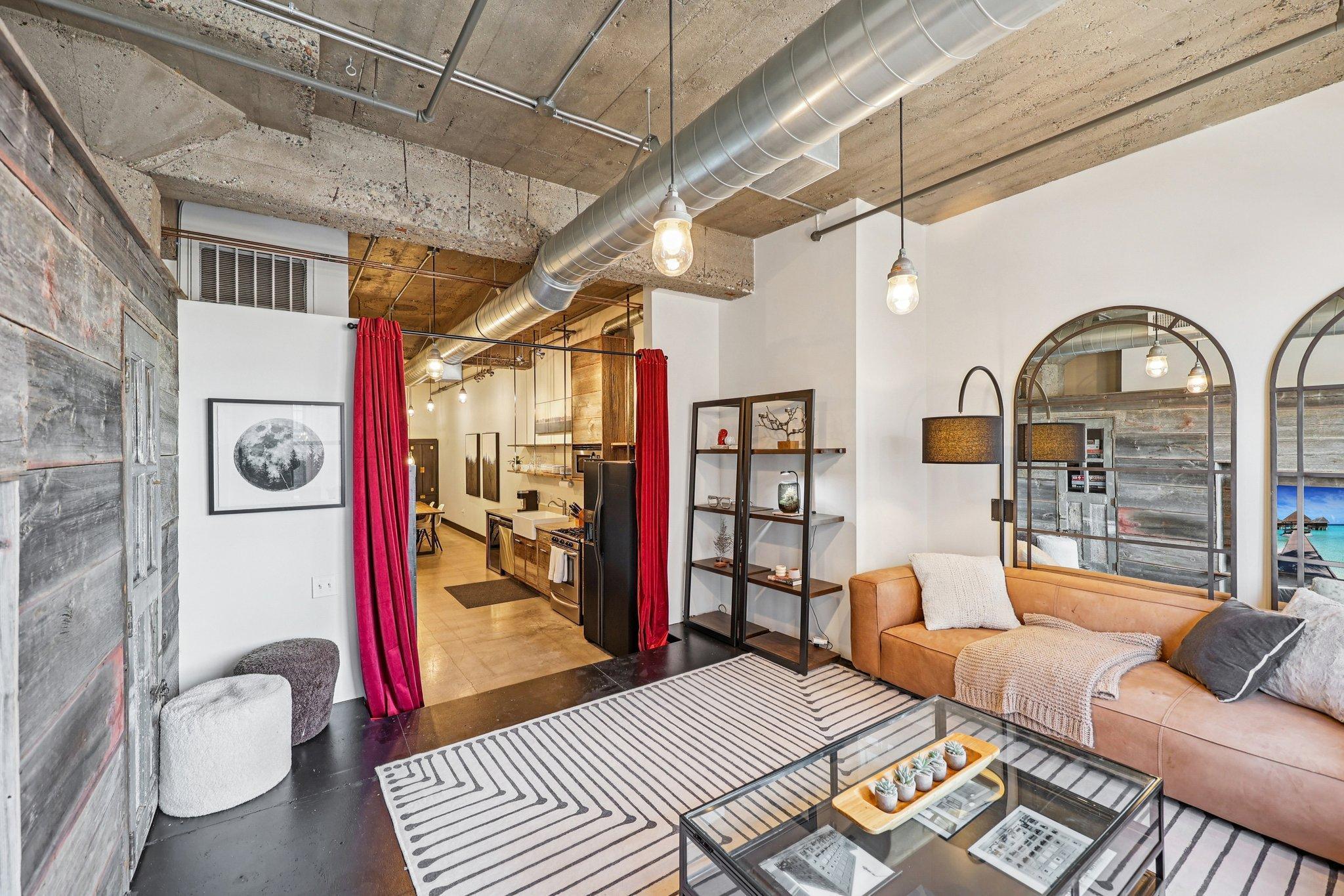 718 Washington Avenue N 506