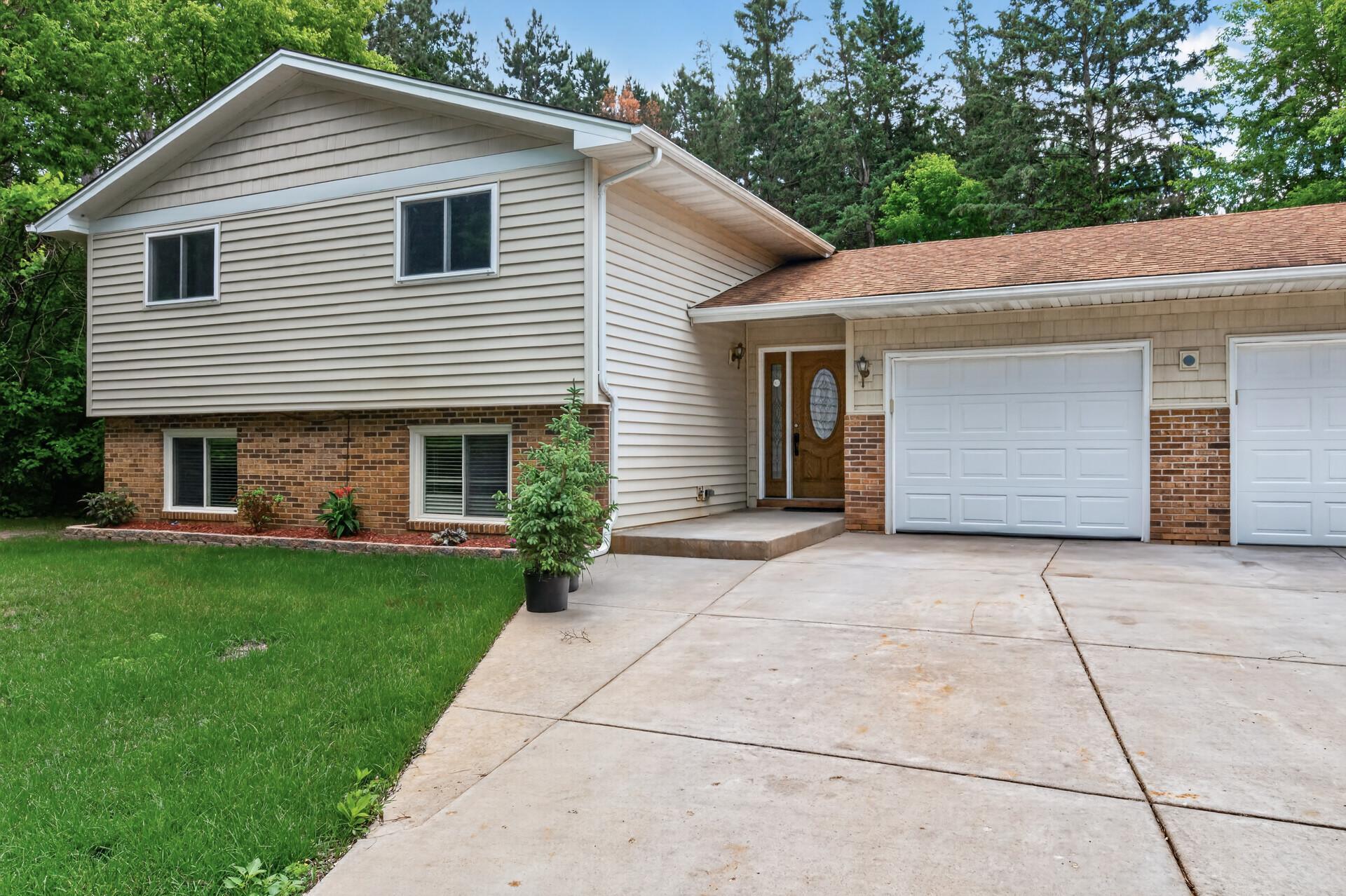 900 Evergreen Trail