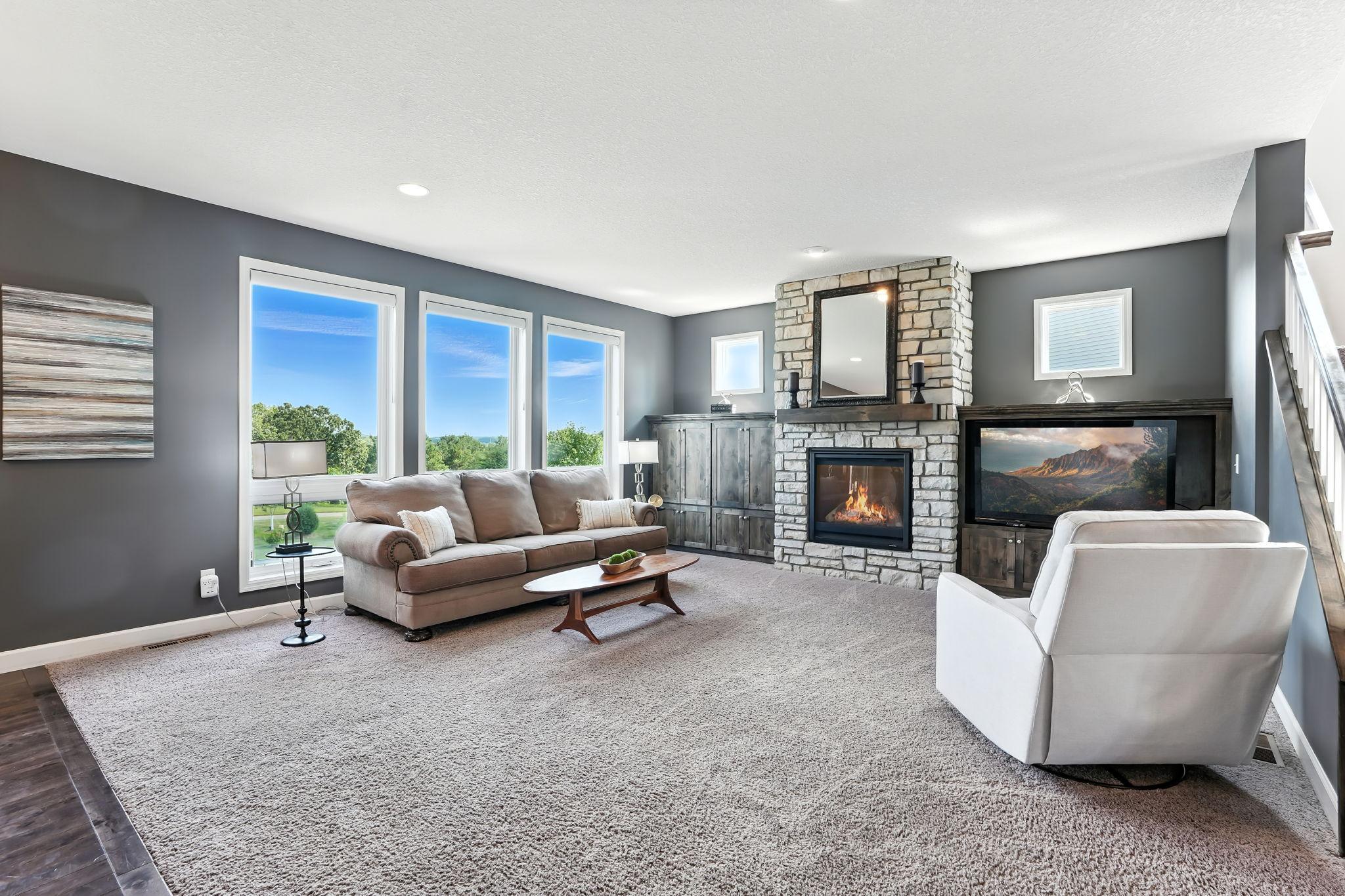 5148 White Star Lane