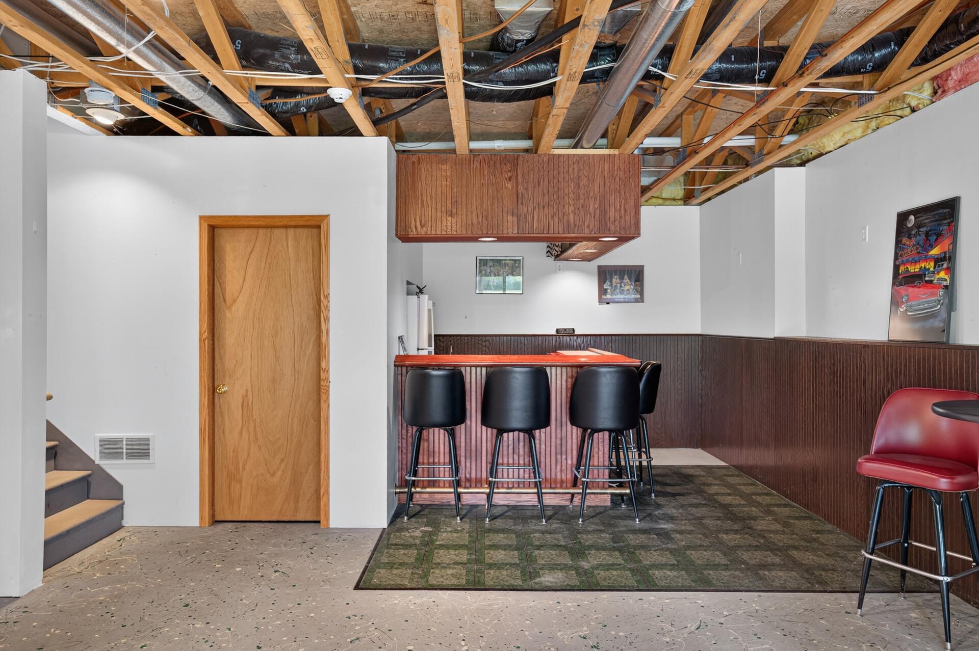 3087 Walter Street
