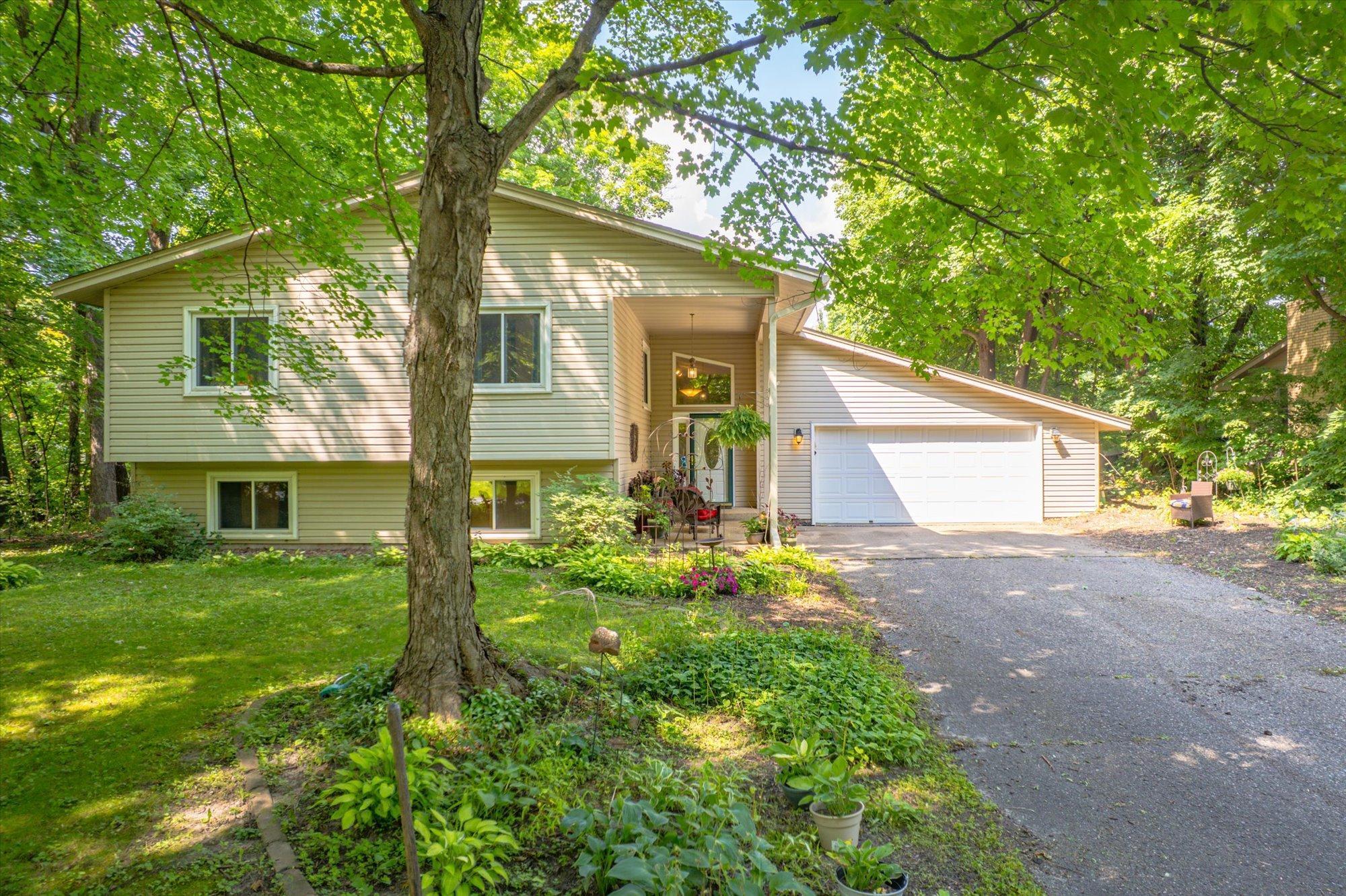 3309 Casco Circle