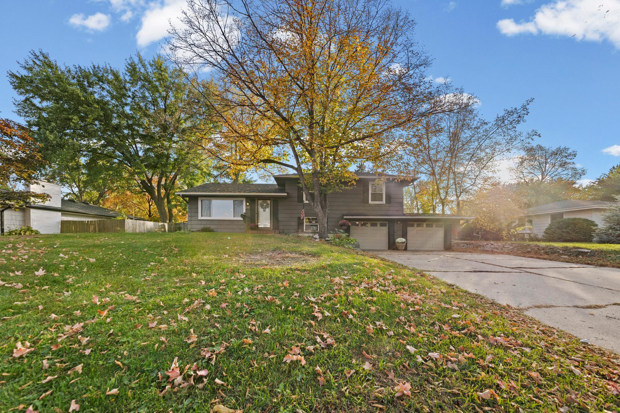 4625 Oxborough Lane