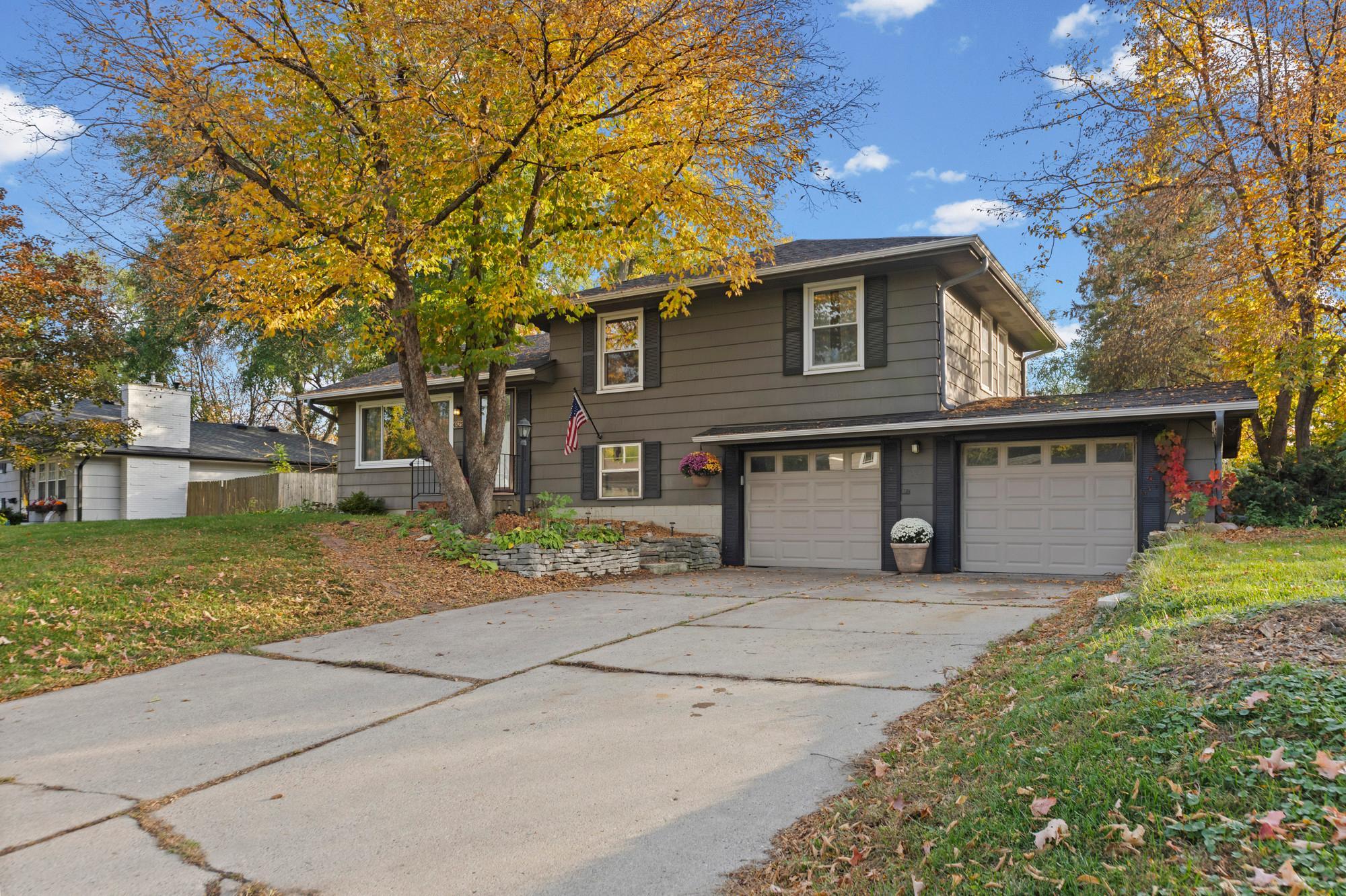 4625 Oxborough Lane