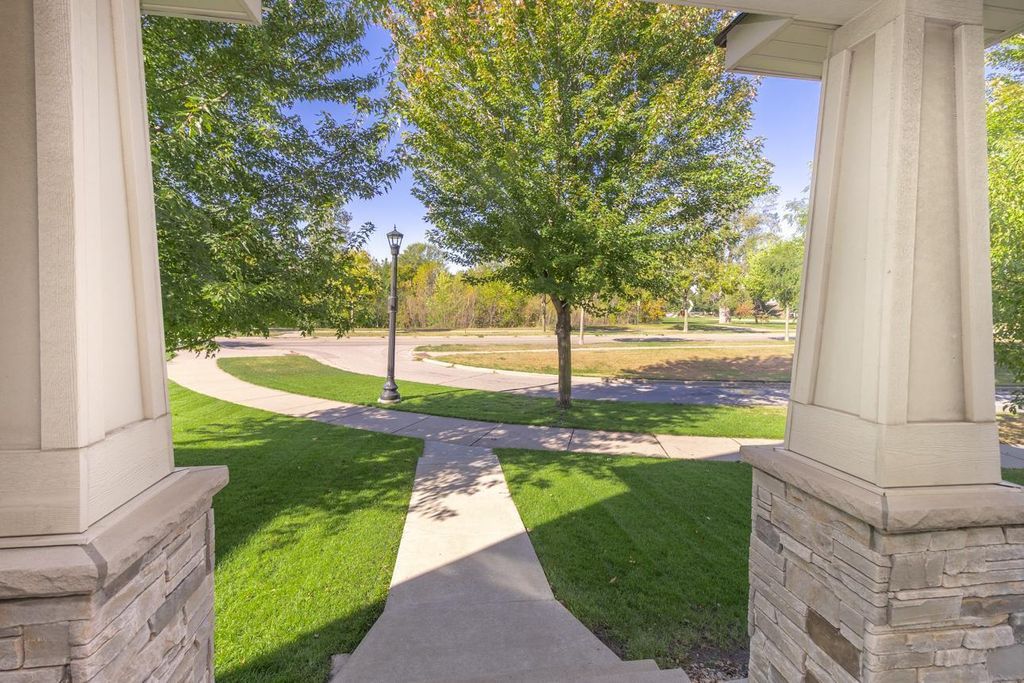 Photo of 4920 Humboldt Lane, Minneapolis, MN 55430 (MLS # 6798066)