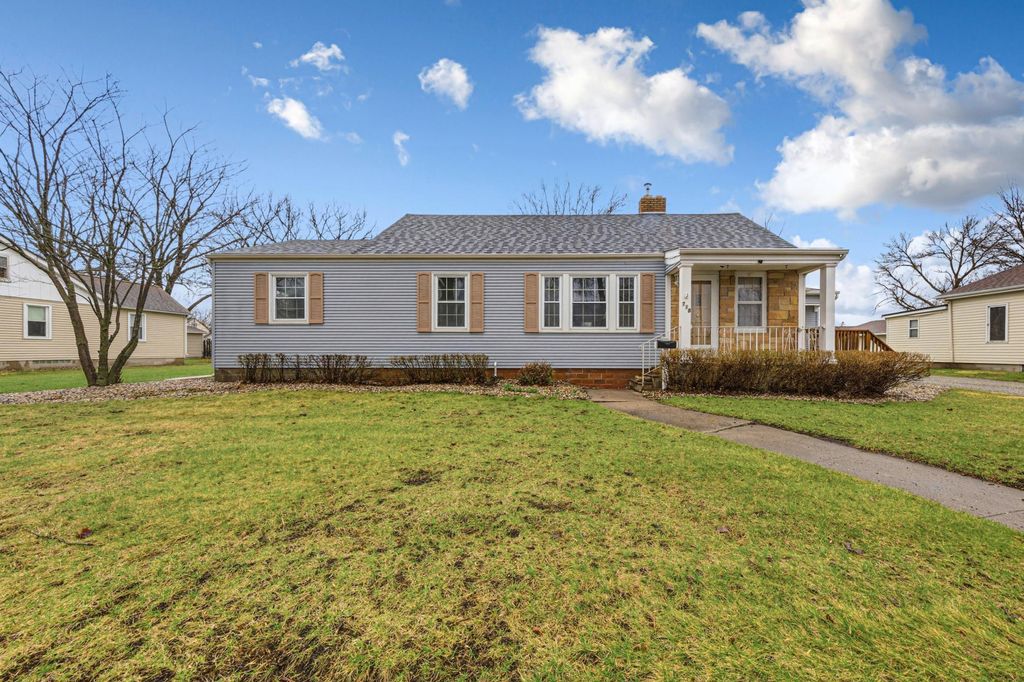 Photo of 718 3rd Street SW, Waseca, MN 56093 (MLS # 7047402)