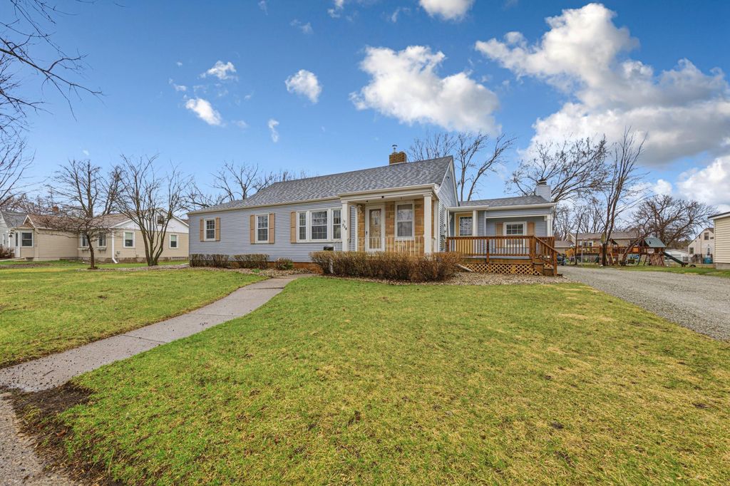 Photo of 718 3rd Street SW, Waseca, MN 56093 (MLS # 7047402)