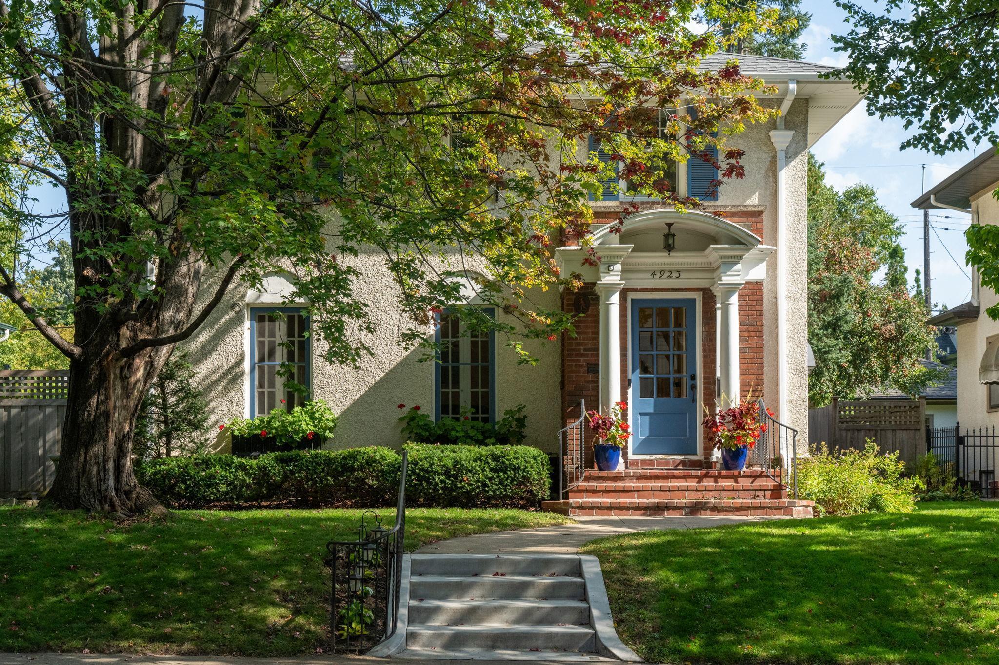 4923 Russell Avenue S