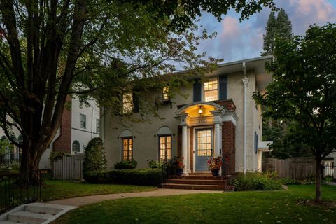 4923 Russell Avenue S Minneapolis MN 55410