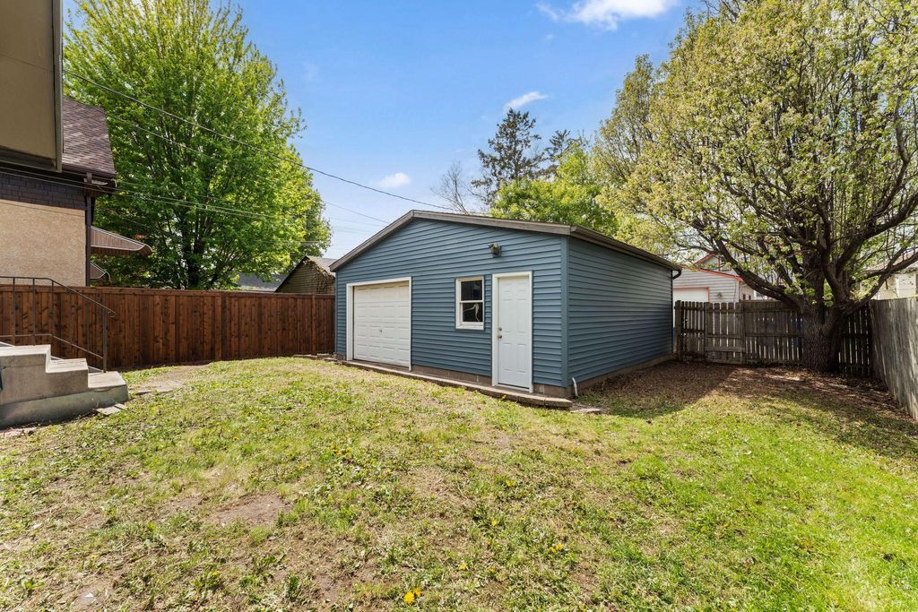 Photo of 369 View Street, Saint Paul, MN 55102 (MLS # 7071249)