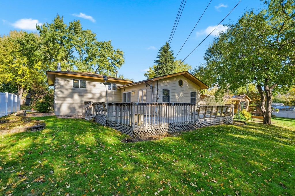 Photo of 3824 Gettysburg Avenue N, New Hope, MN 55427 (MLS # 6822731)