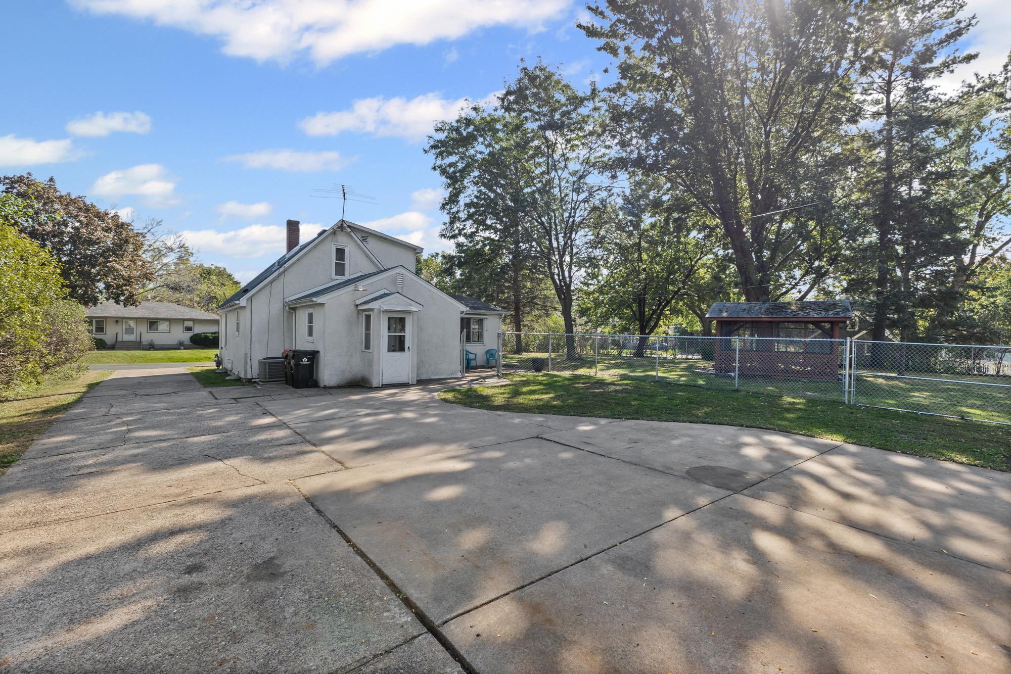 1869 Birmingham Street