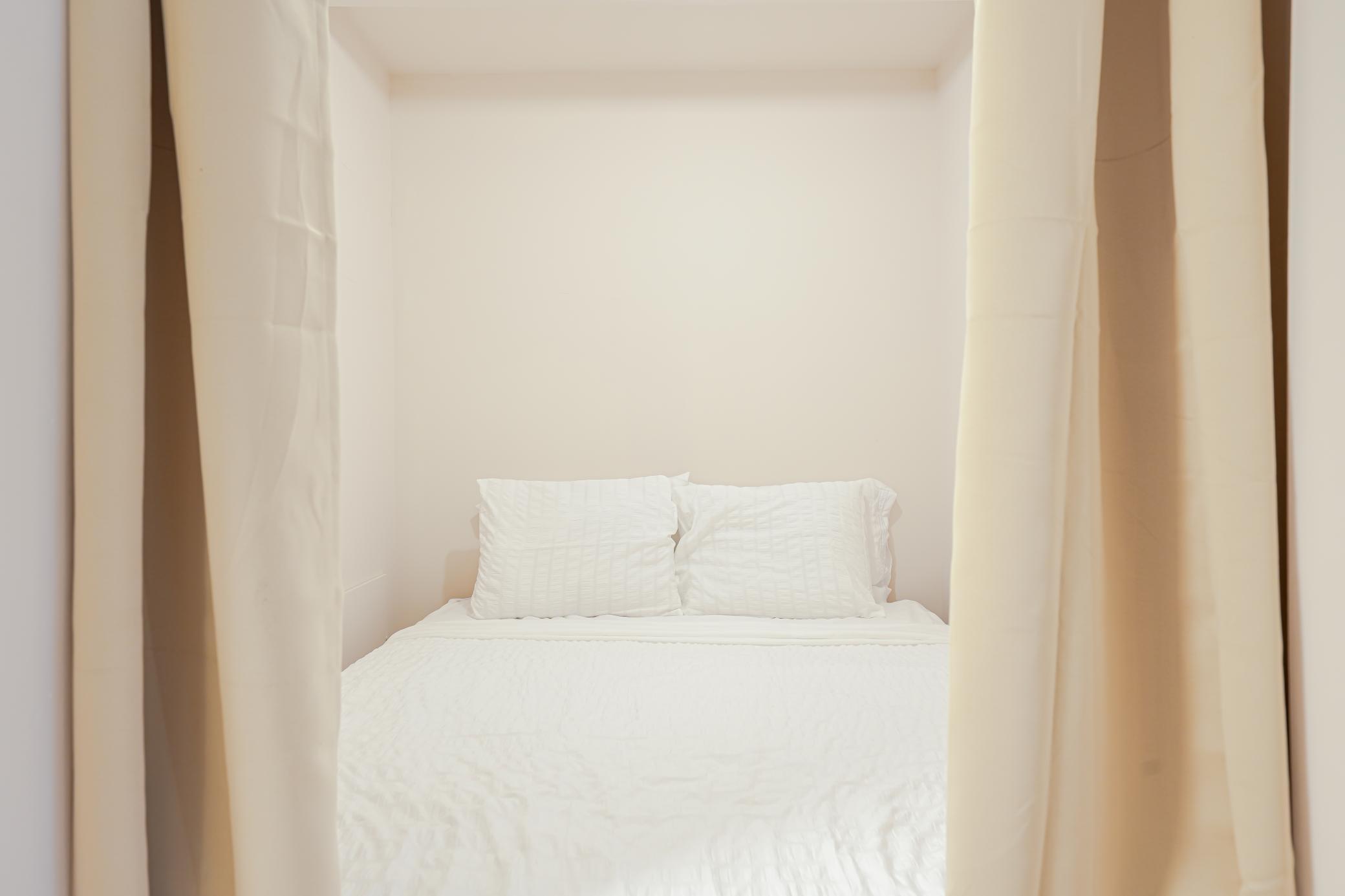 4379 Wilshire Boulevard 104