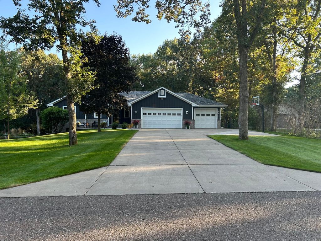 Photo of 326 N Hickory Street, Royalton, MN 56373 (MLS # 7059928)