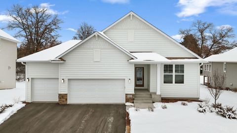 1817 Ridgepointe Court Hastings MN 55033