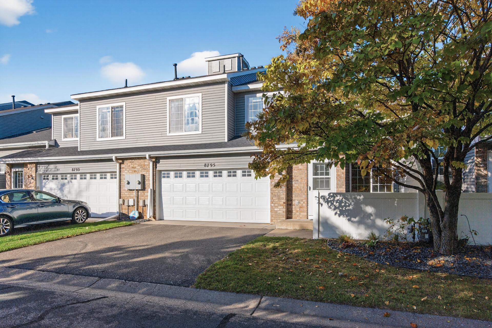 8795 Hastings Circle NE